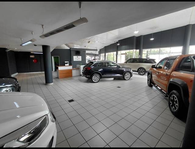 17,700M² SHOWROOM FOR SALE IN RANDJESPARK